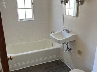 504 Sycamore St SE, Albuquerque, NM 87106