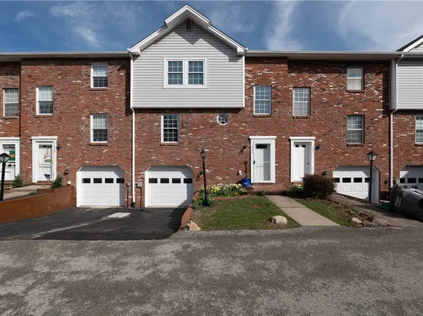 325 Carters Grove Dr, Gibsonia, PA 15044