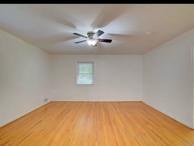 11621 Sourwood Ln — Photo 20