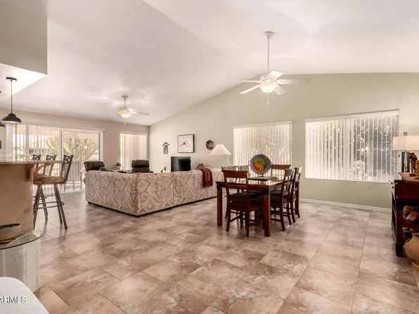 24432 S MCCORKINDALE Court, Sun Lakes, AZ 85248
