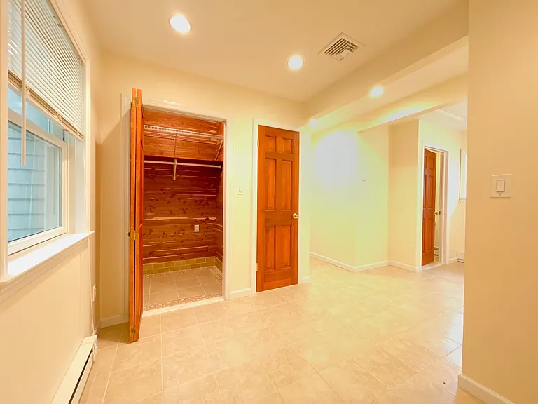 10 Fairview Dr — Photo 8