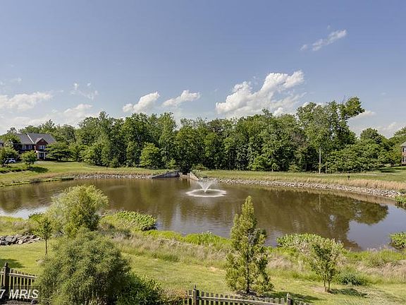 Premium Lot Overlooking Pond w/ Fountain