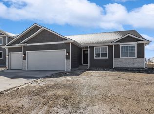 3101 NW 27th Cir, Ankeny, IA 50023