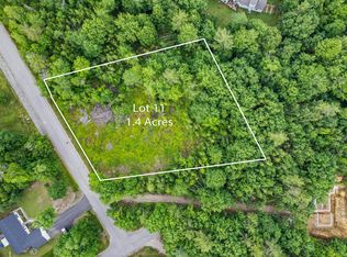 11 Young Rd, Lisbon, ME 04250