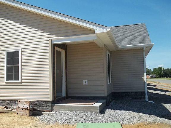 5th image of 101 Fairfield Ln