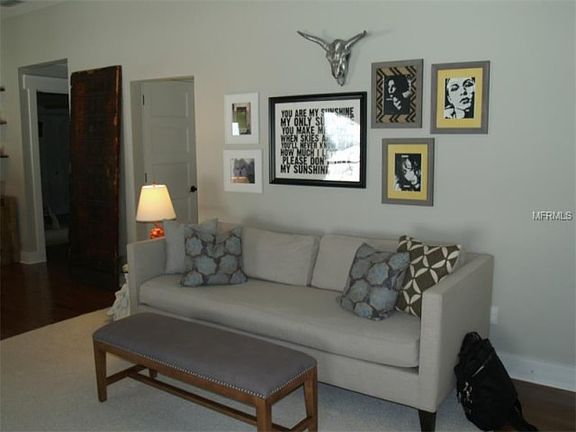 3rd image of 123 W Thomas St