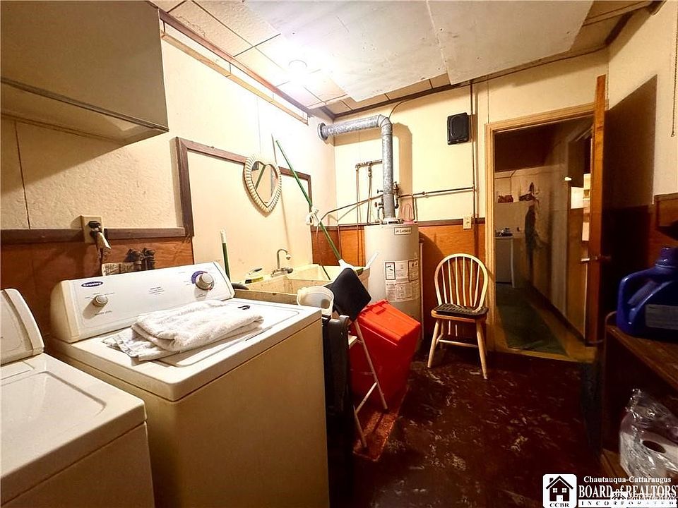 22nd image of 1171-1173 N Main St