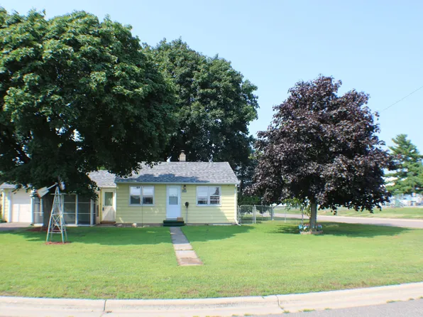 6300 60th Ave N, Crystal, MN 55428