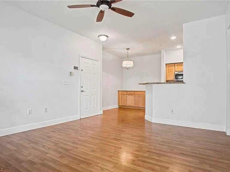 23560 Walden Center Dr #207 — Photo 4
