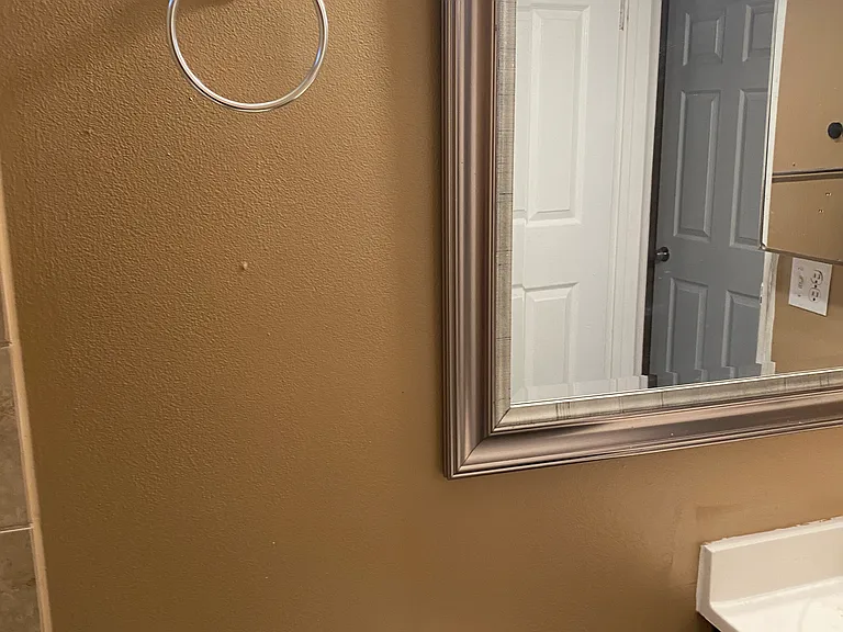 16510 Lakeshore Dr — Photo 17