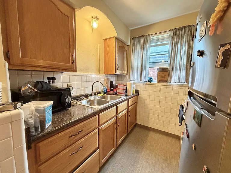 5419 Loughborough Ave — Photo 9