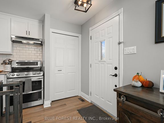 5th image of 106 Harold Ct