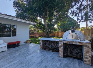 2525 SW 34th Ave, Fort Lauderdale, FL 33312
