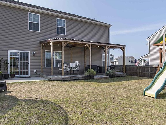3rd image of 512 Eagles Rest Dr