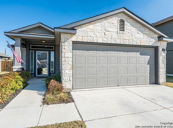 3rd image of 2293 Lighthouse Dr