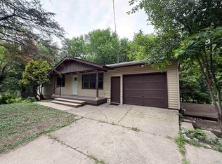 3420 Broken Kettle Rd, Sioux City, IA 51104
