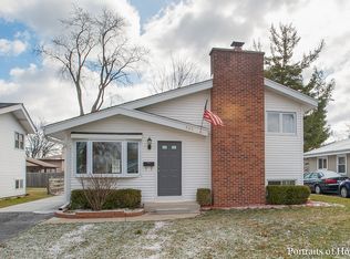 535 N Wisconsin Ave, Villa Park, IL 60181