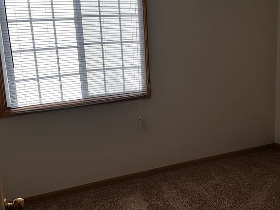 3rd image of 3311 Patti Dr #4