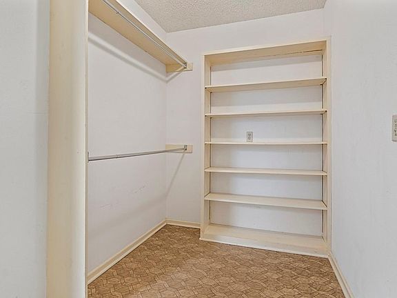5th image of 12738 El Sonteo St