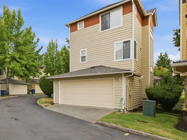 515 225th Place NE #33, Sammamish, WA 98074