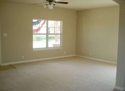 4th image of 9007 Gull Lake