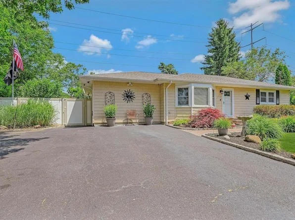 179 Prince Road, Rocky Point, NY 11778