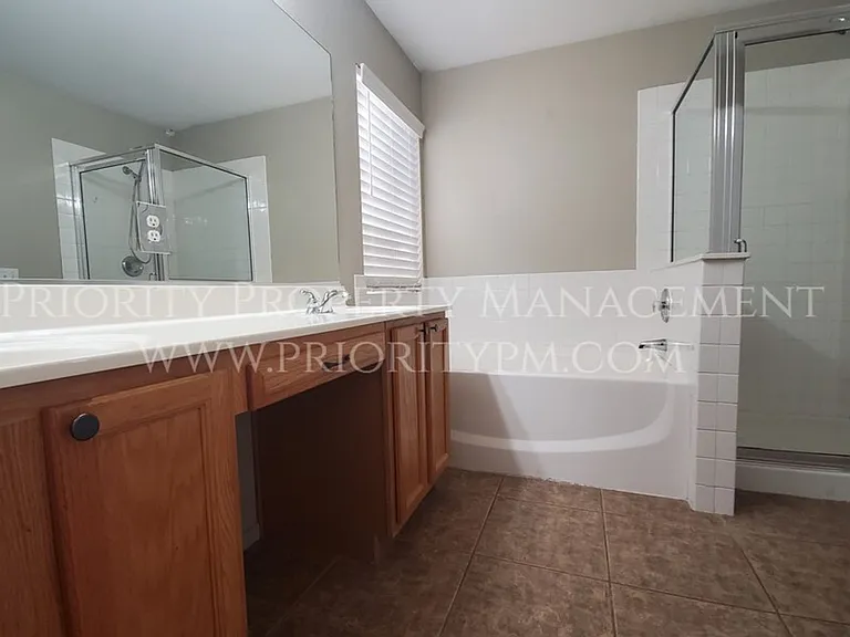 5749 Typan St — Photo 7