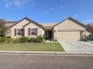 3286 Tradewinds Ave, Tulare, CA 93274