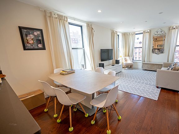 3rd image of 257 W 117th St APT 5E