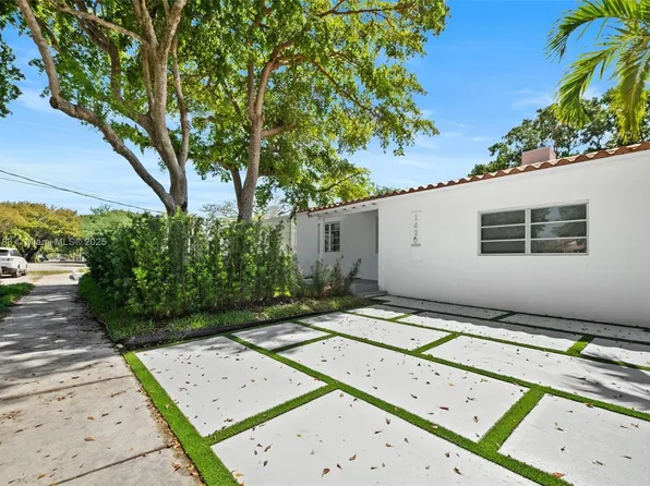 1420 SW 19th St, Miami, FL 33145