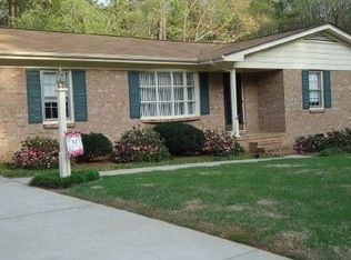 6217 Vicky Dr, Raleigh, NC 27603