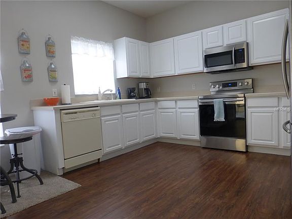 3rd image of 345 New River Dr