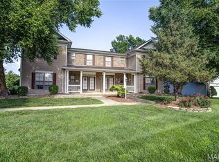 5013 River Aire Dr S APT 3, Godfrey, IL 62035