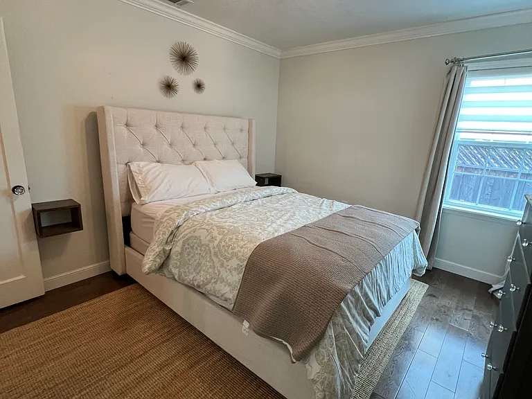 21556 Lake Chabot Rd — Photo 25