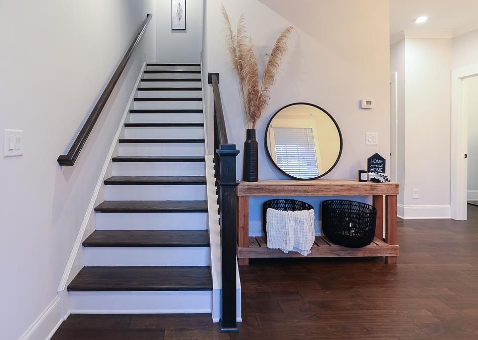 1st image of 302 Meadow Mill Way