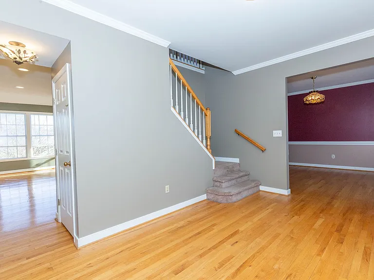 180 Muirfield Ct — Photo 4