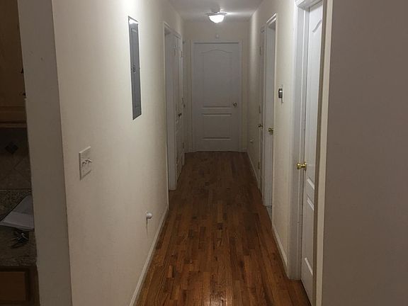 5th image of 81 Brookdale Ave Unit 3