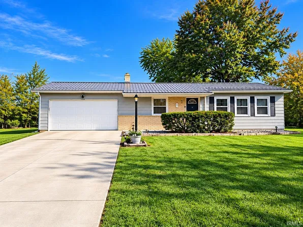 7921 Chinchilla Ln, Fort Wayne, IN 46816