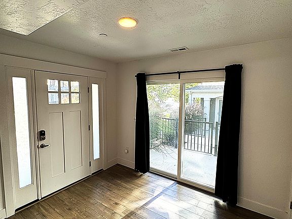 4th image of 3848 W Mossmorran Ln