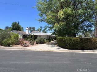 5307 Vanalden Ave, Tarzana, CA 91356