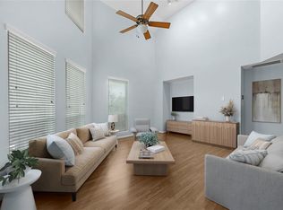 1712 Bevis St, Houston, TX 77008