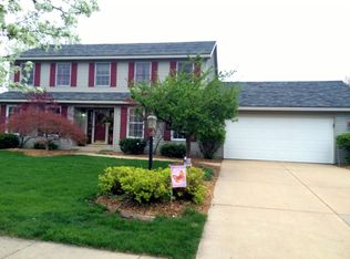 2128 Waterbury Dr SE, Kentwood, MI 49508