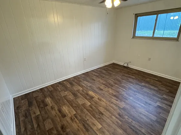 115 Garrett Ln #115, Maryville, TN 37804