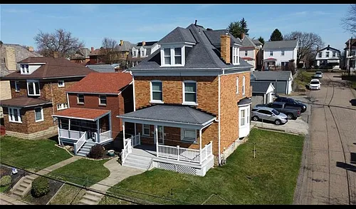 700 Ravenswood Ave #3 Photo 1
