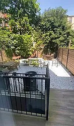 157 Lexington Avenue, #GR