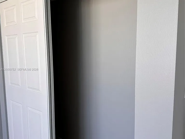 2025 NE 164th St #1008 — Photo 30