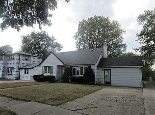 10524 Oak Park Ave, Chicago Ridge, IL 60415