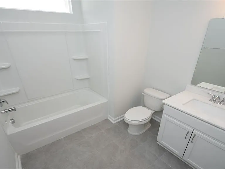 654 Sadlers Creek Ct — Photo 6