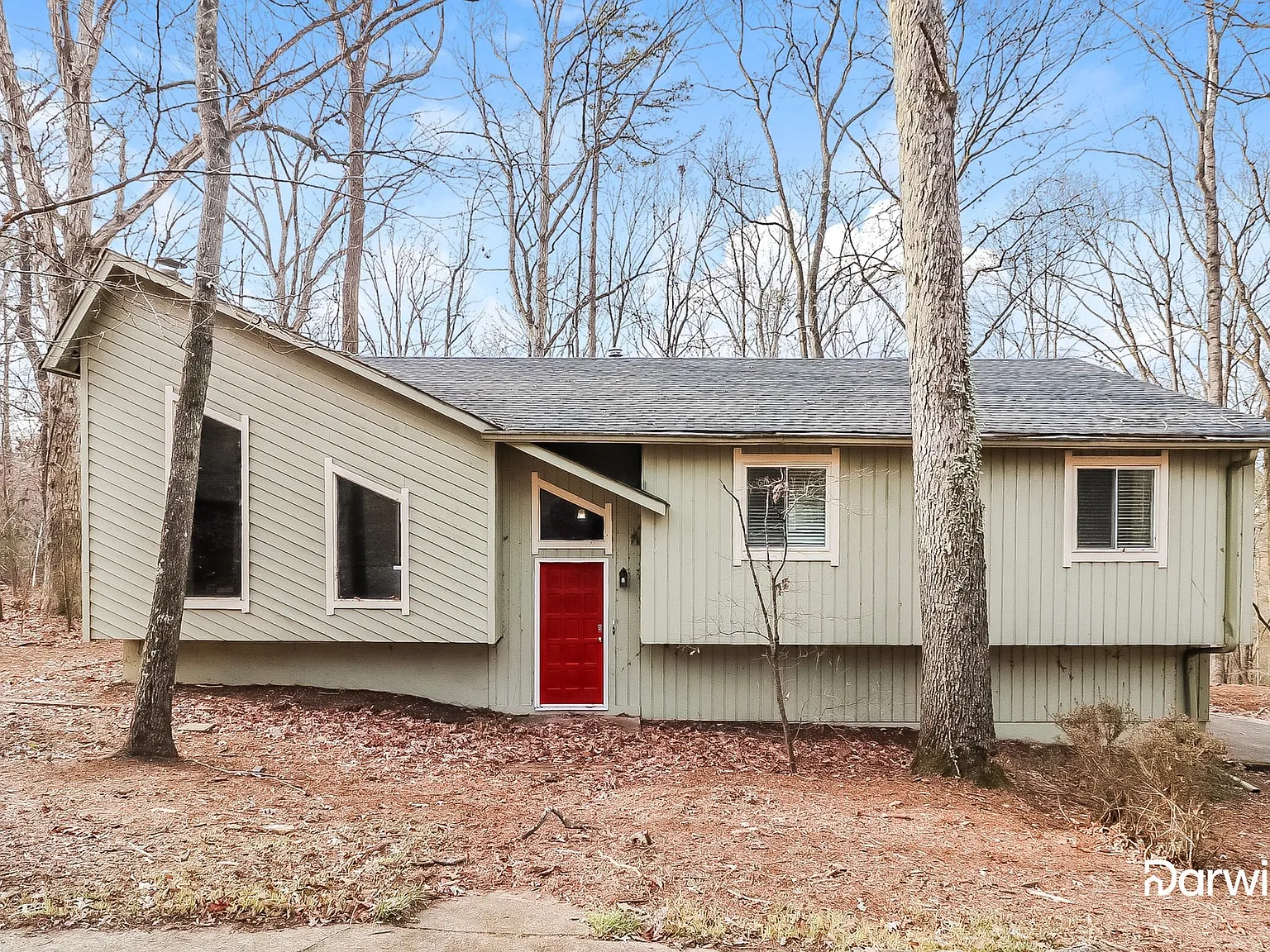 4 bed, 3.0 bath, 2064 sqft, $2,495 — Photo 1
