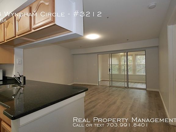5th image of 3313 Wyndham Cres #3212